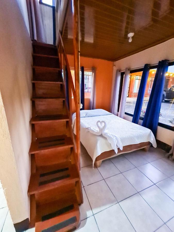 Cabinas Selva Verde Монте-Верде Экстерьер фото